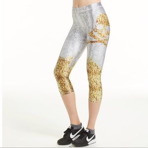 SoulCycle glitter scull leggings M